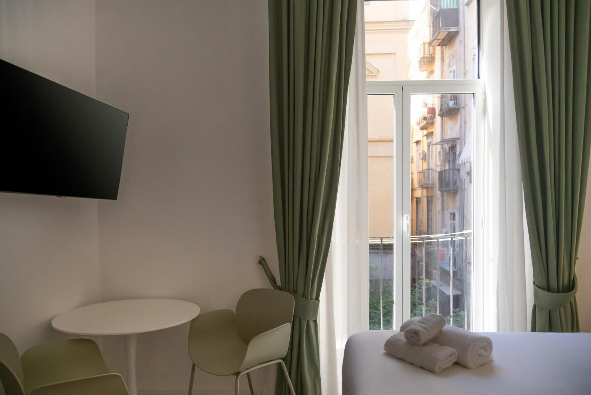 Vistavicolo Rooms 那不勒斯 外观 照片